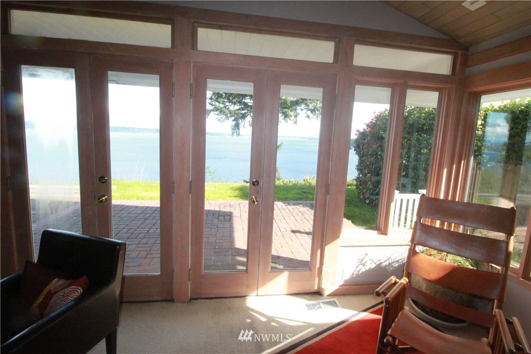 9623 Southwest 117th Street Vashon, WA 98070 - Photo 18 of 25