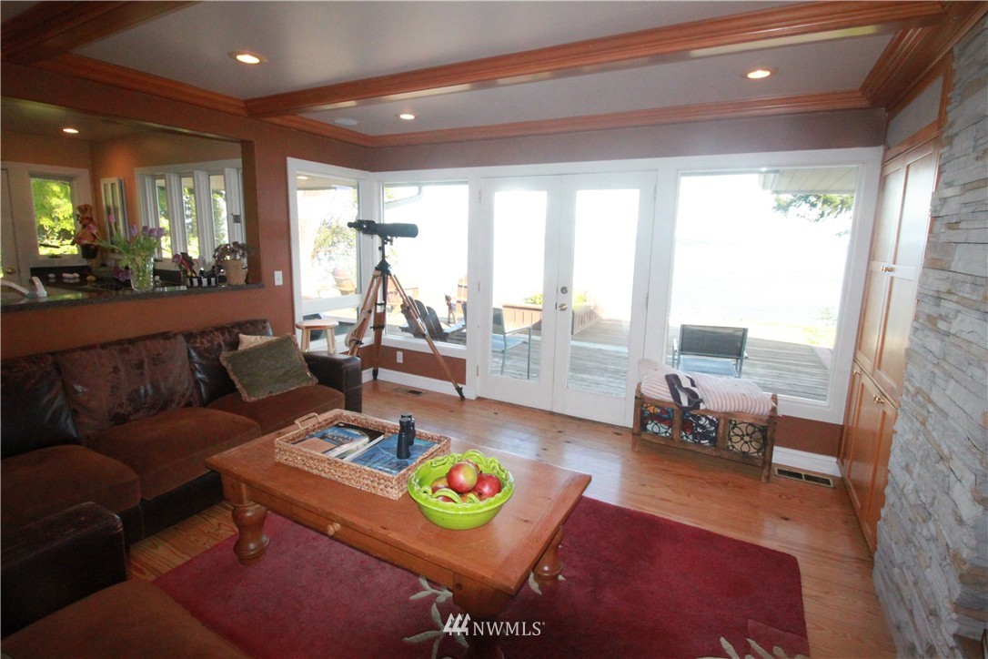 9623 Southwest 117th Street Vashon, WA 98070 - Photo 19 of 25