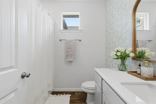 $2,200 | 128 Finley Rae Drive, Georgetown, TX 78626