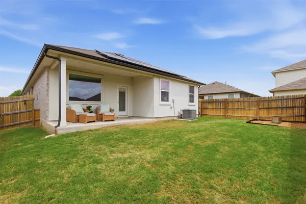 $2,200 | 128 Finley Rae Drive, Georgetown, TX 78626