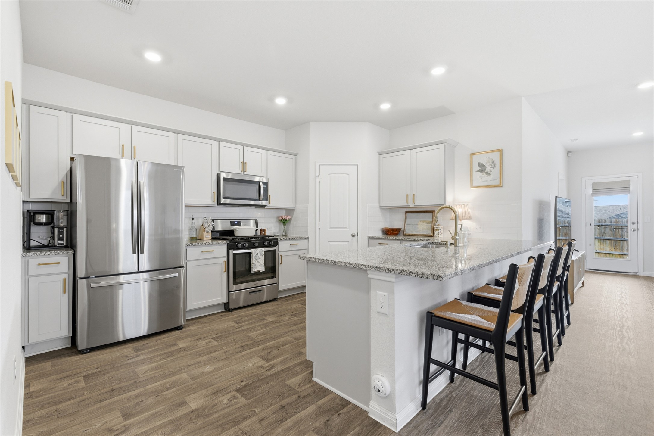 128 Finley Rae Drive Georgetown, TX 78626 - Photo 4 of 27