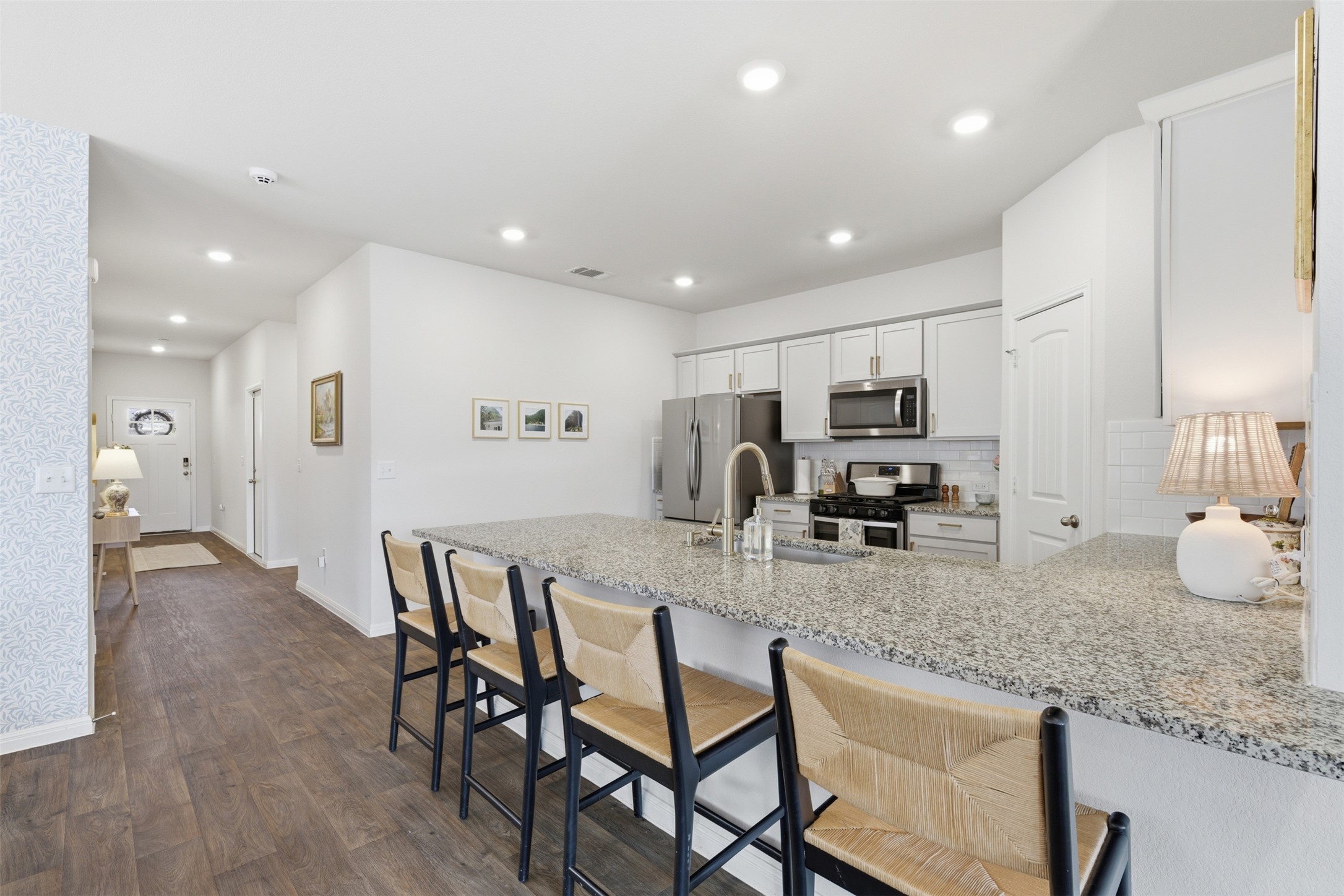 128 Finley Rae Drive Georgetown, TX 78626 - Photo 5 of 27