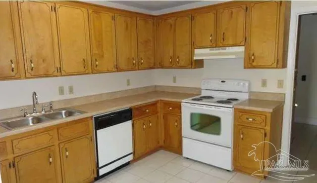 $255,000 | 912 Rentz Avenue, Pensacola, FL 32507