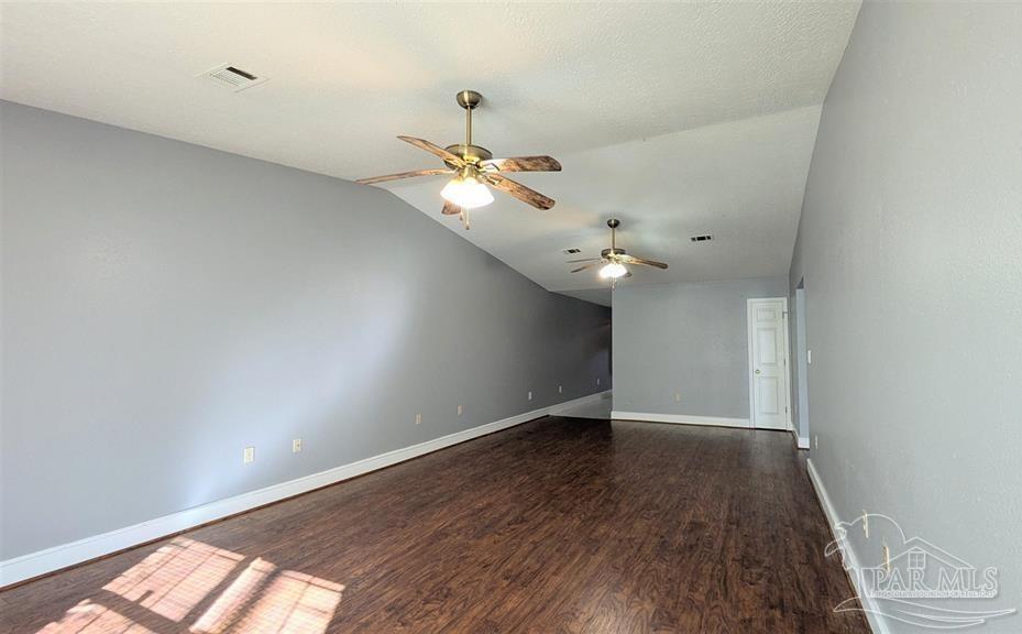 912 Rentz Avenue Pensacola, FL 32507 - Photo 5 of 19