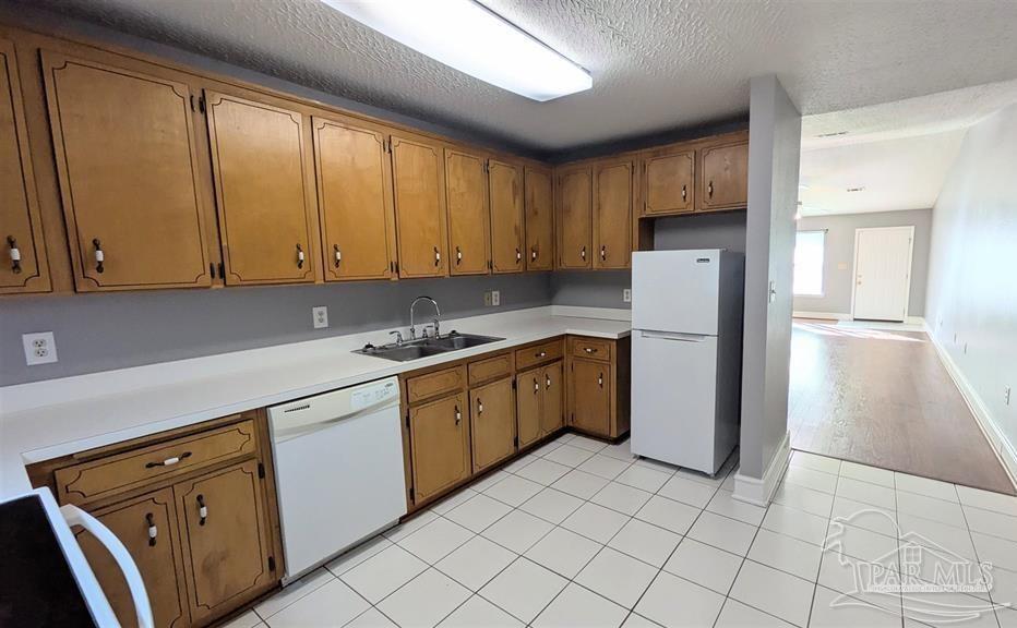 912 Rentz Avenue Pensacola, FL 32507 - Photo 6 of 19