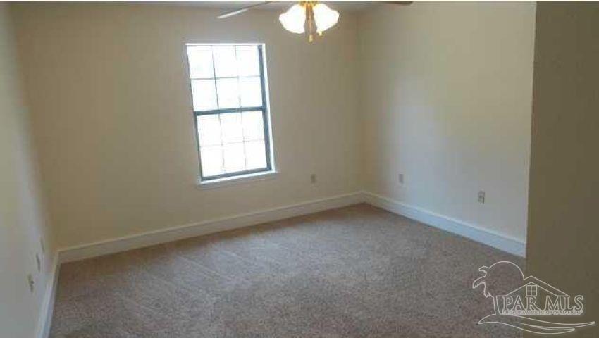 912 Rentz Avenue Pensacola, FL 32507 - Photo 8 of 19