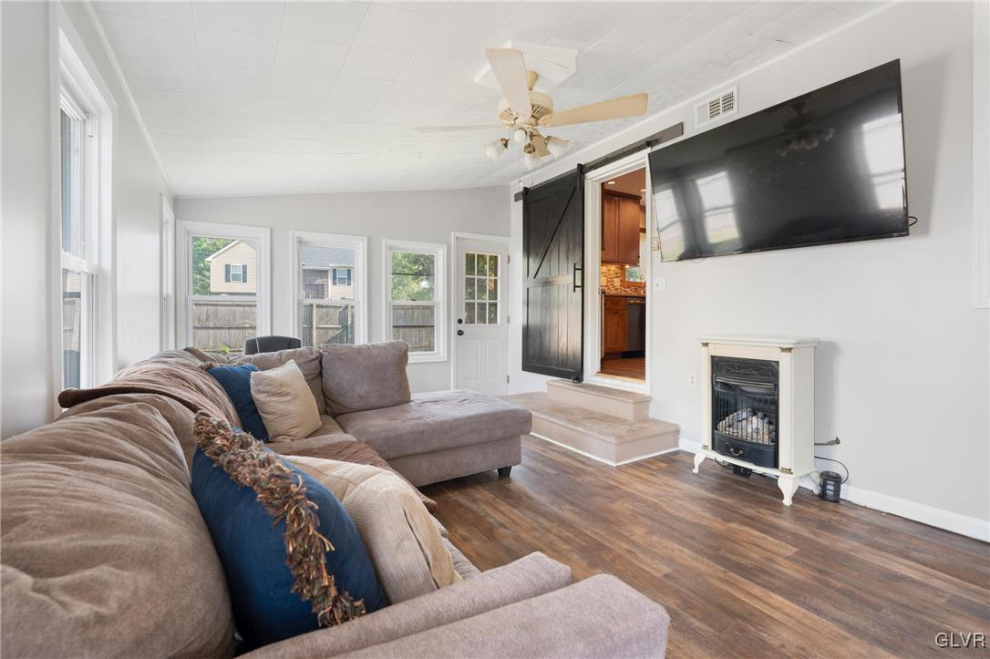4717 Lanark Road Center Valley, PA 18034 - Photo 8 of 26 Gallery Image 8