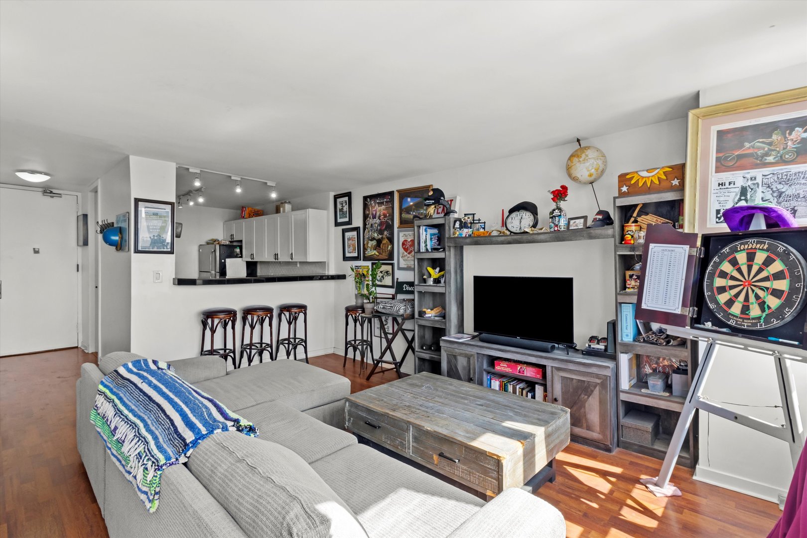 655 West Irving Park Road, Unit 3509 Chicago, IL 60613 - Photo 18 of 25