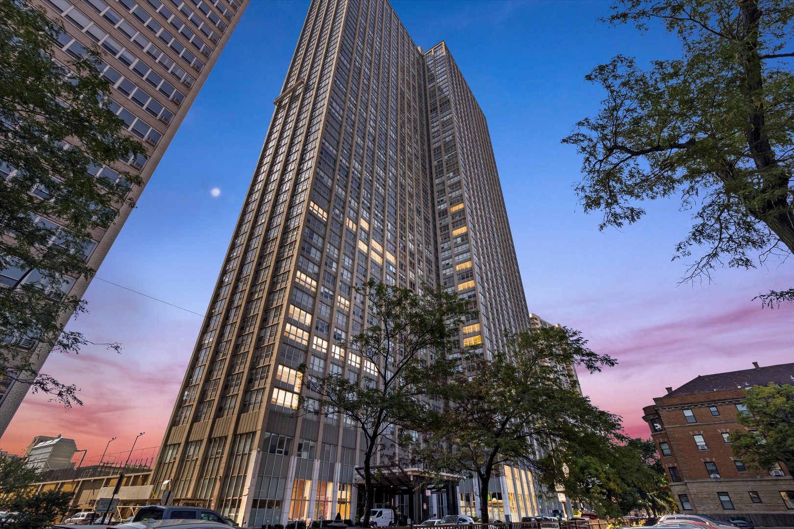 655 West Irving Park Road, Unit 3509 Chicago, IL 60613 - Photo 2 of 25