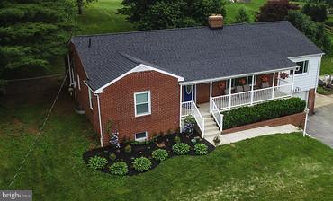 1639 Old Manchester Road Westminster, MD 21157 - Photo 3 of 24 Turn key and ready for your enjoyment
