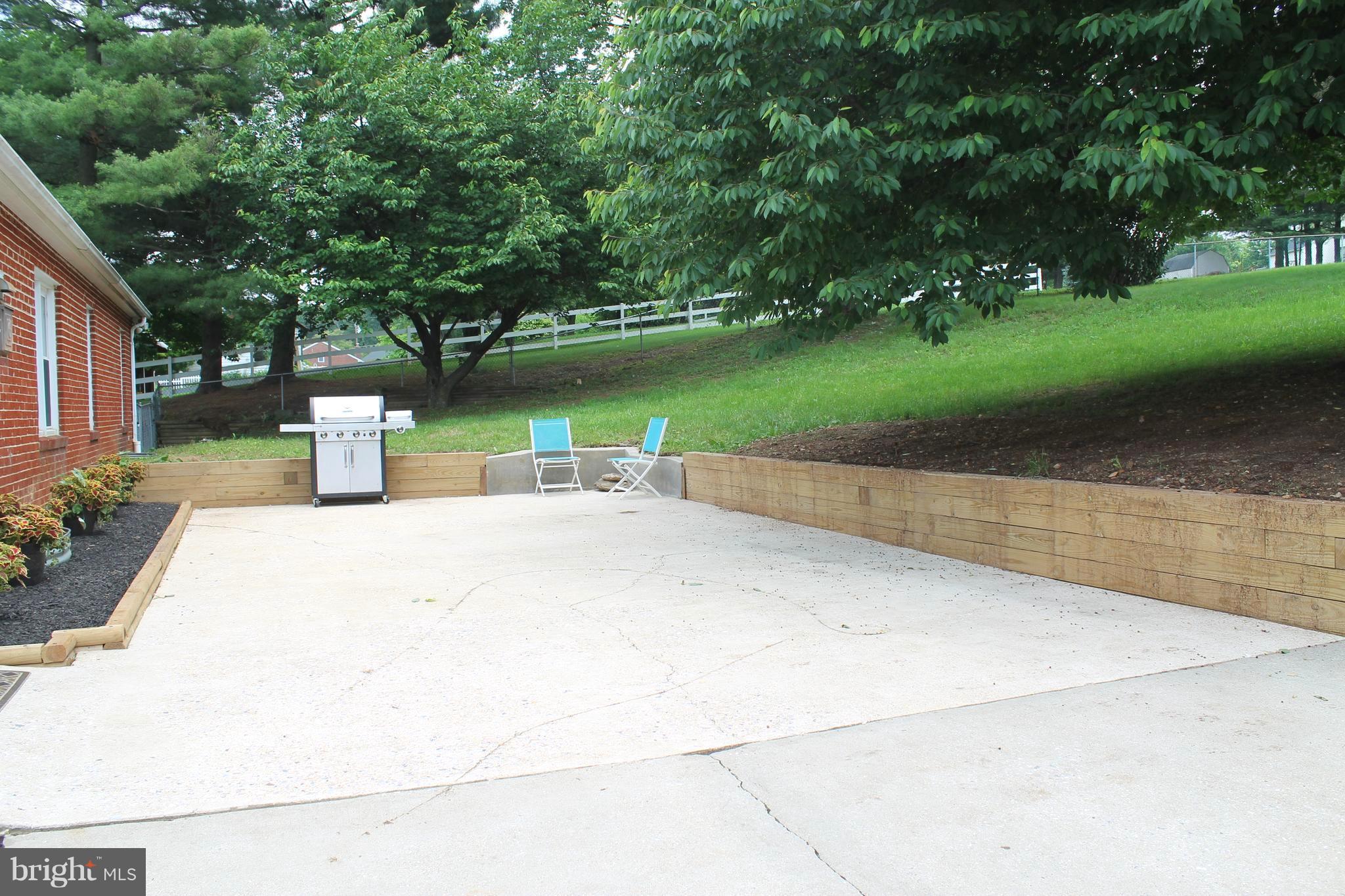 1639 Old Manchester Road Westminster, MD 21157 - Photo 23 of 24 Patio