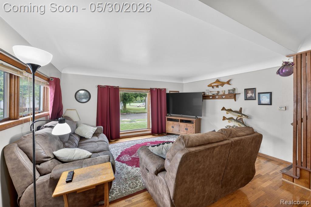 304 West Ridge Street Owosso, MI 48867 - Photo 9 of 45
