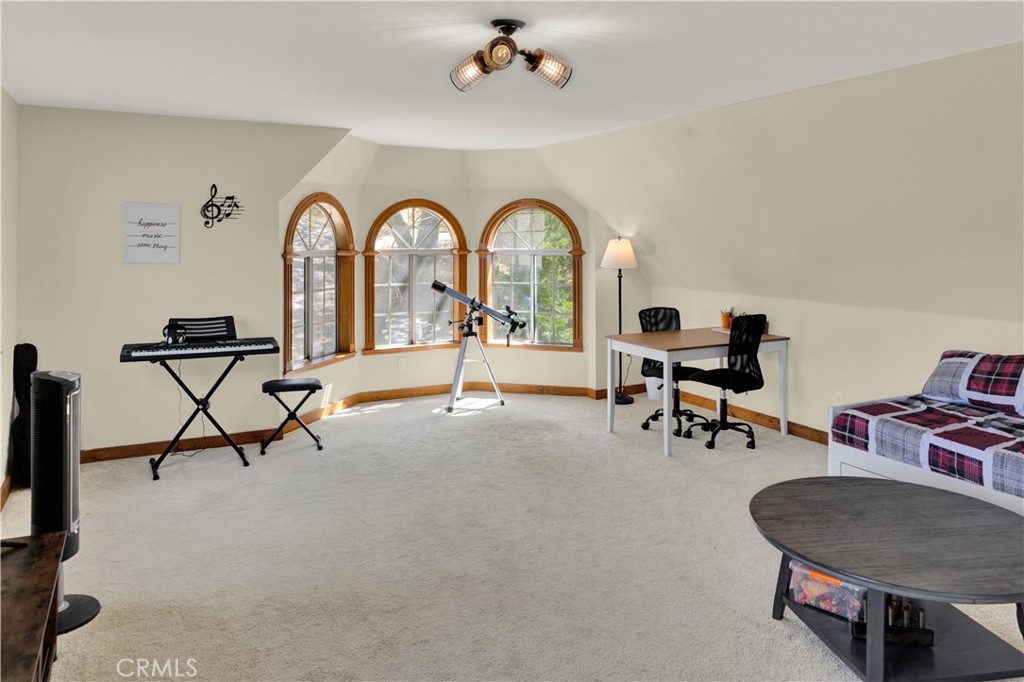 1108 Grass Valley Road Lake Arrowhead, CA 92352 - Photo 26 of 70