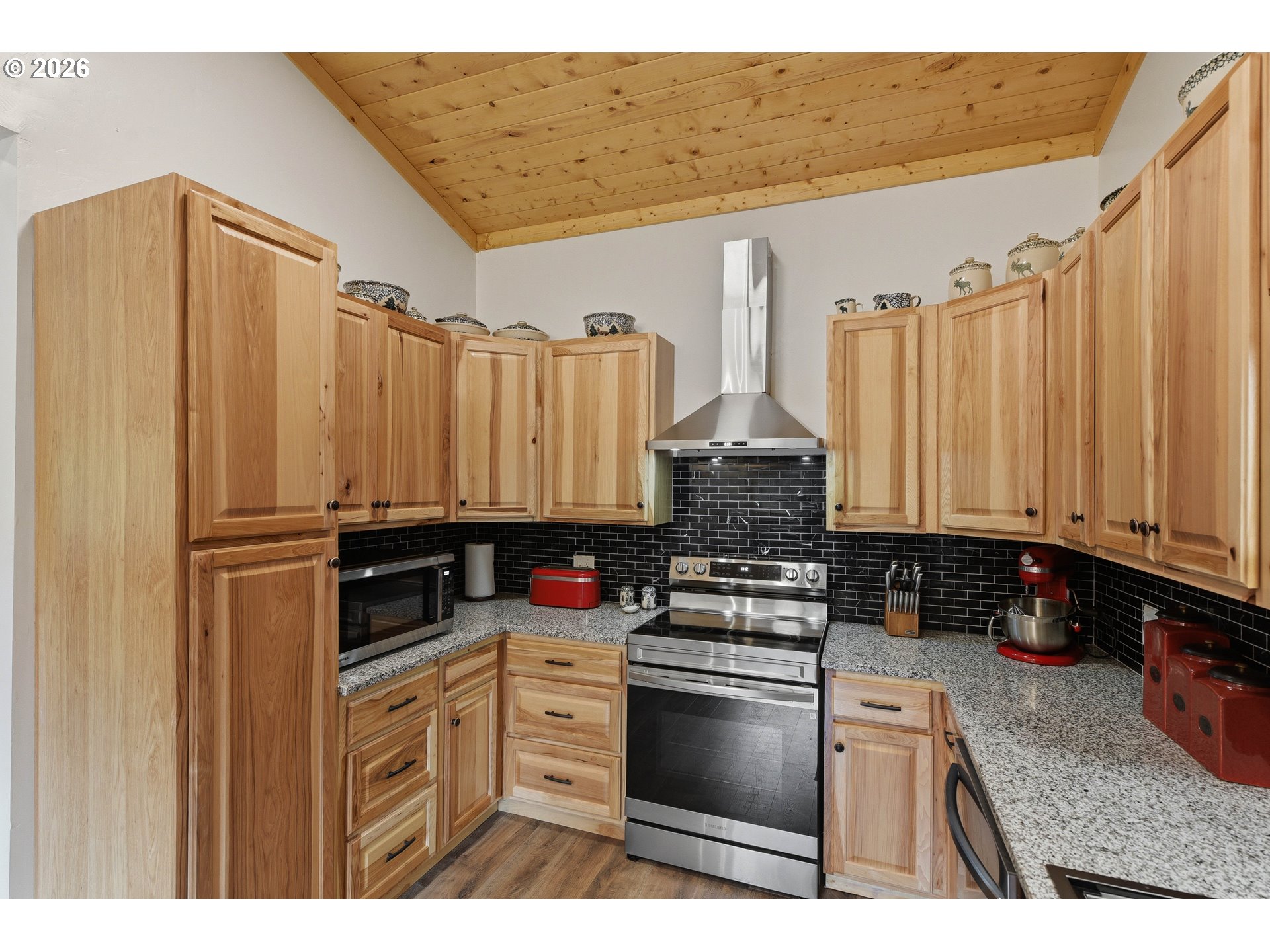 60398 Foxglove Road Coos Bay, OR 97420 - Photo 21 of 46