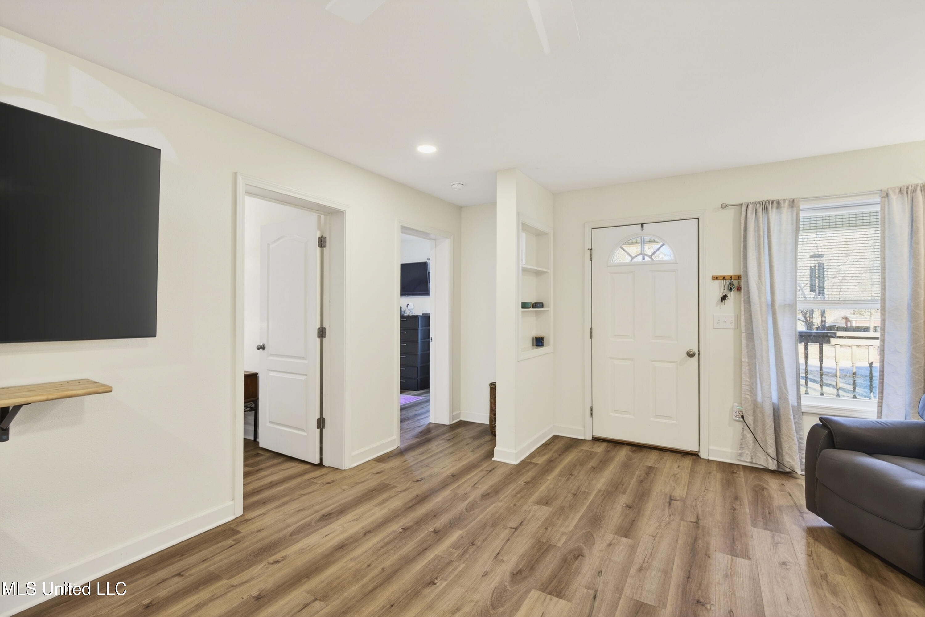 10756 Linohau Way Diamondhead, MS 39525 - Photo 11 of 35 10756LinohauWay-11