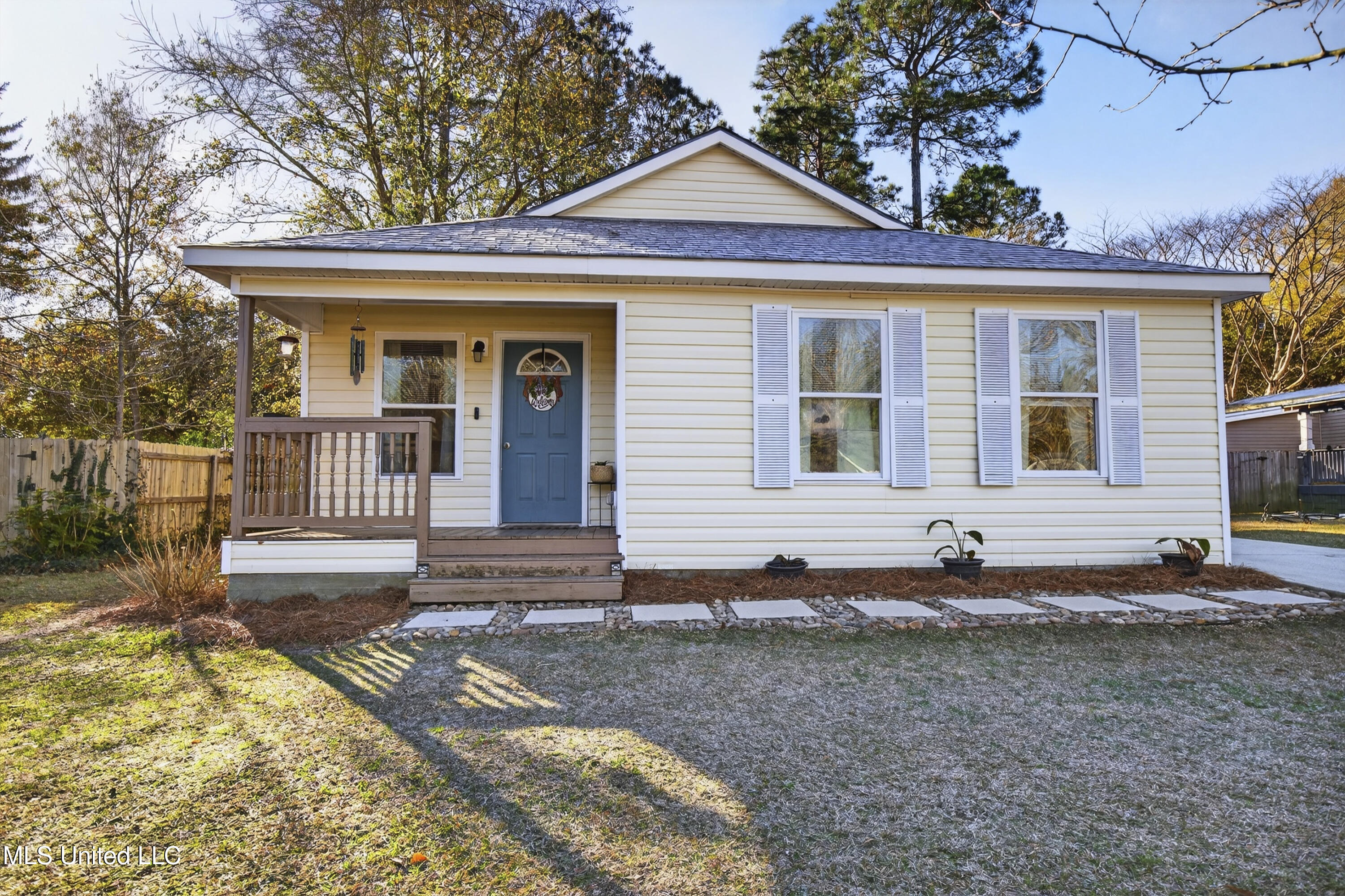 10756 Linohau Way Diamondhead, MS 39525 - Photo 2 of 35 10756LinohauWay-1