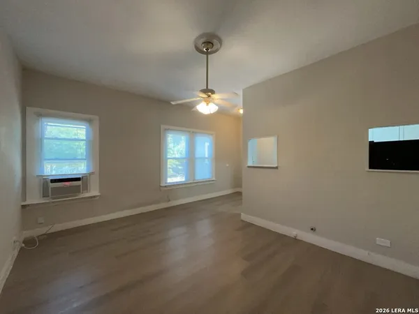 $795 | 319 Army Boulevard, Unit 2, San Antonio, TX 78215