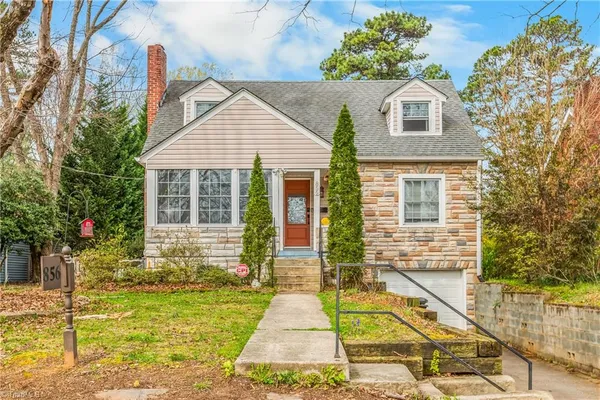 $470,000 | 856 Bellview Street, Winston-Salem, NC 27103