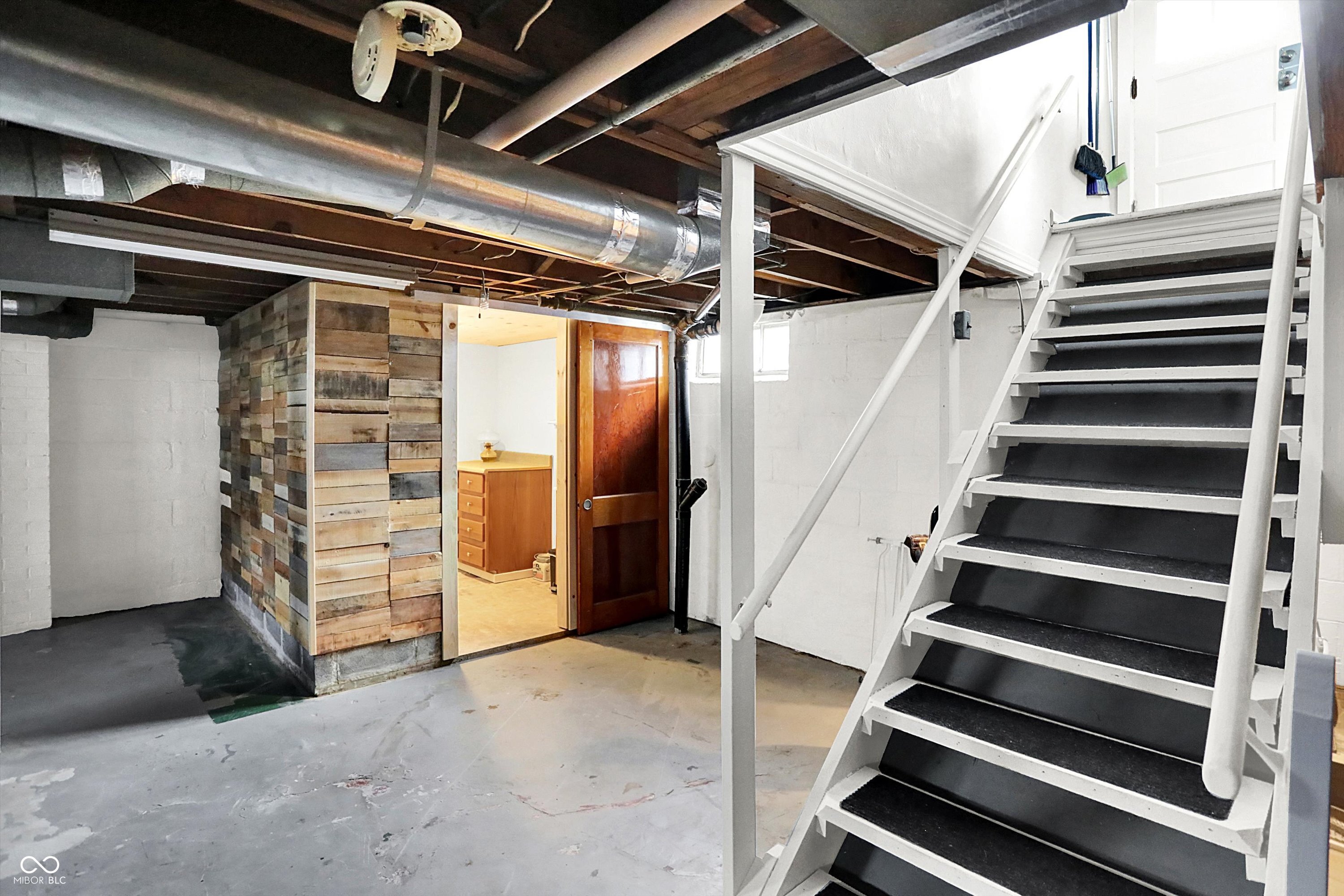 315 Federal Drive Anderson, IN 46013 - Photo 27 of 45