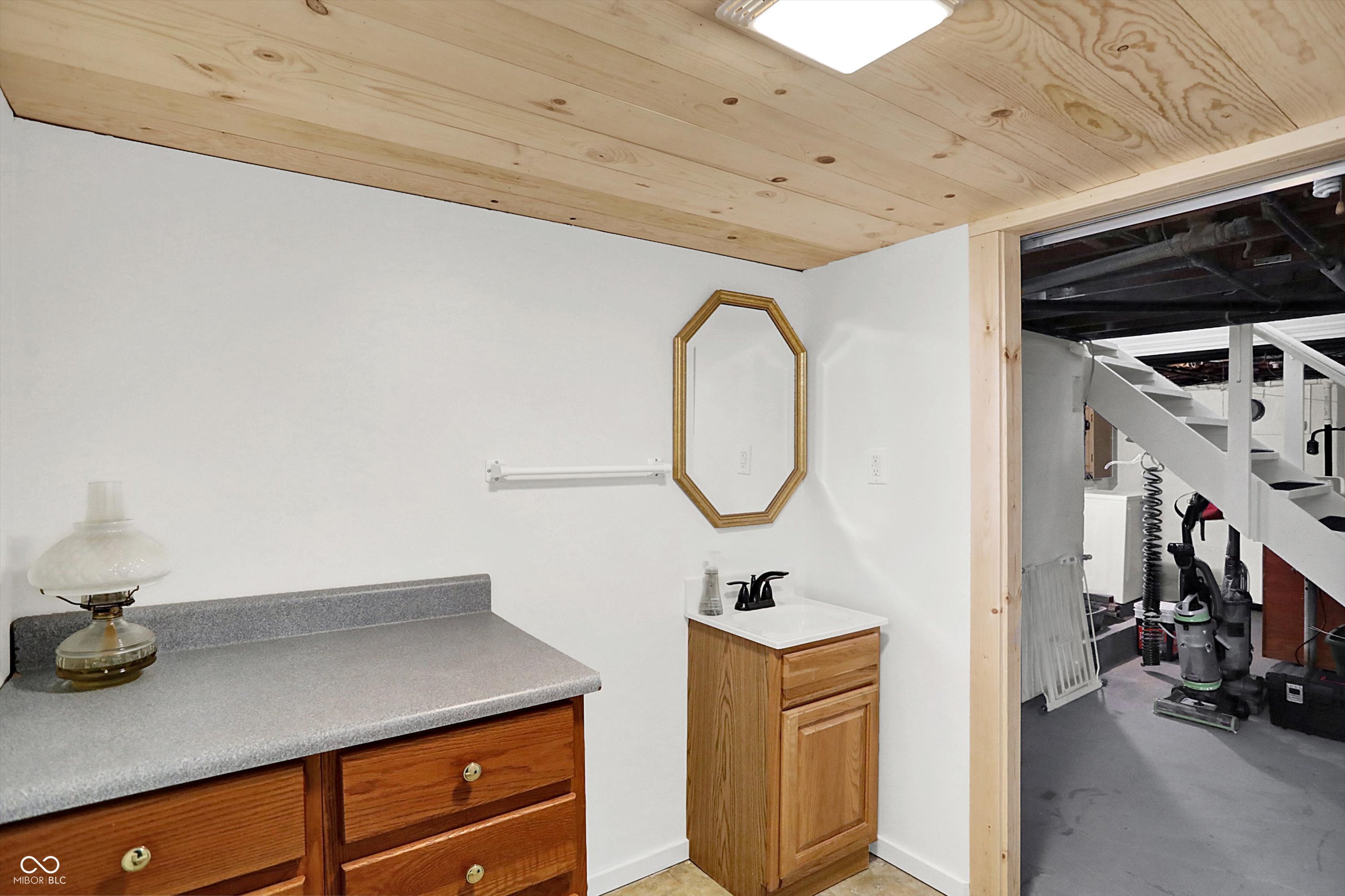 315 Federal Drive Anderson, IN 46013 - Photo 30 of 45