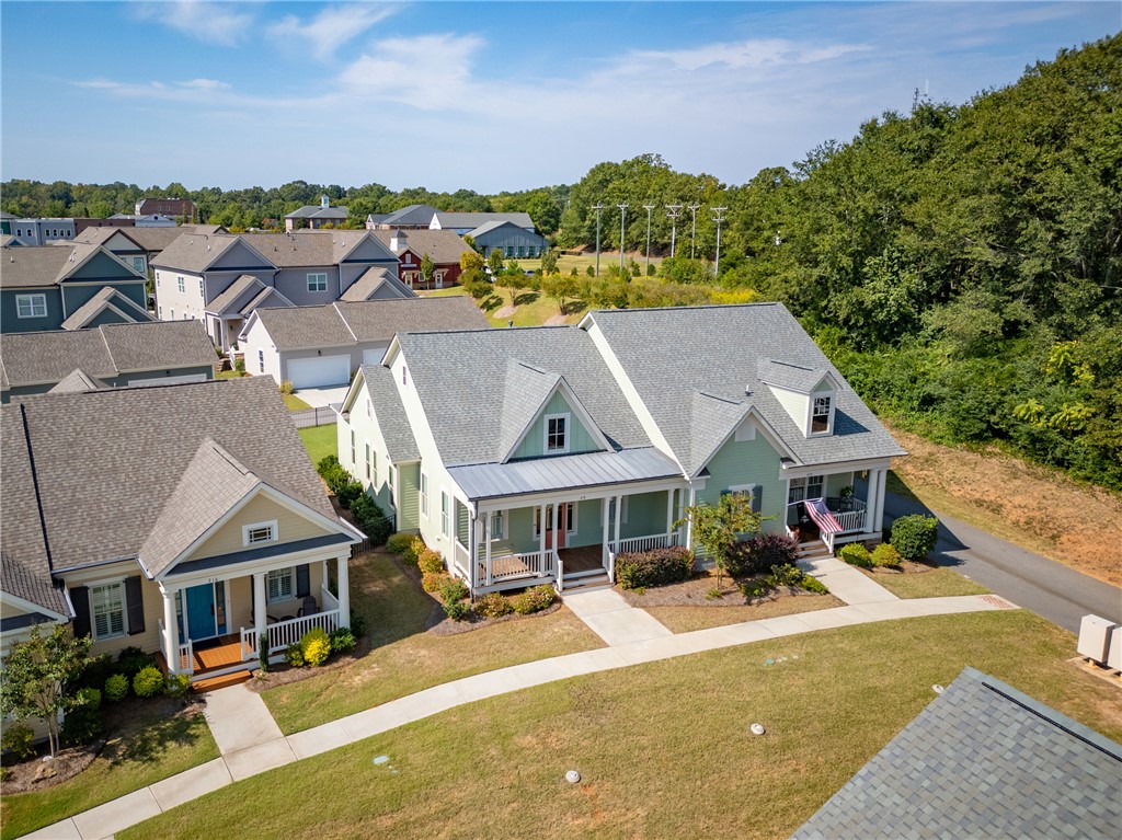 218 Tuttle Street Clemson, SC 29631 - Photo 18 of 20 218 is left half of first unit. Close to a back and side alley with green space in front.