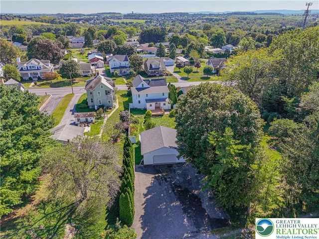 $448,000 | 5734 Highway 873, Schnecksville, PA 18078