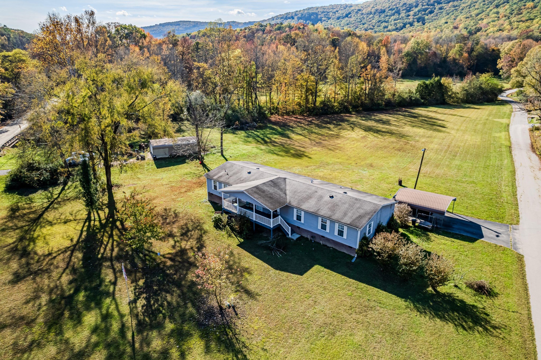 13027 Back Valley Road Soddy-Daisy, TN 37379 - Photo 4 of 42 Gallery Image 4