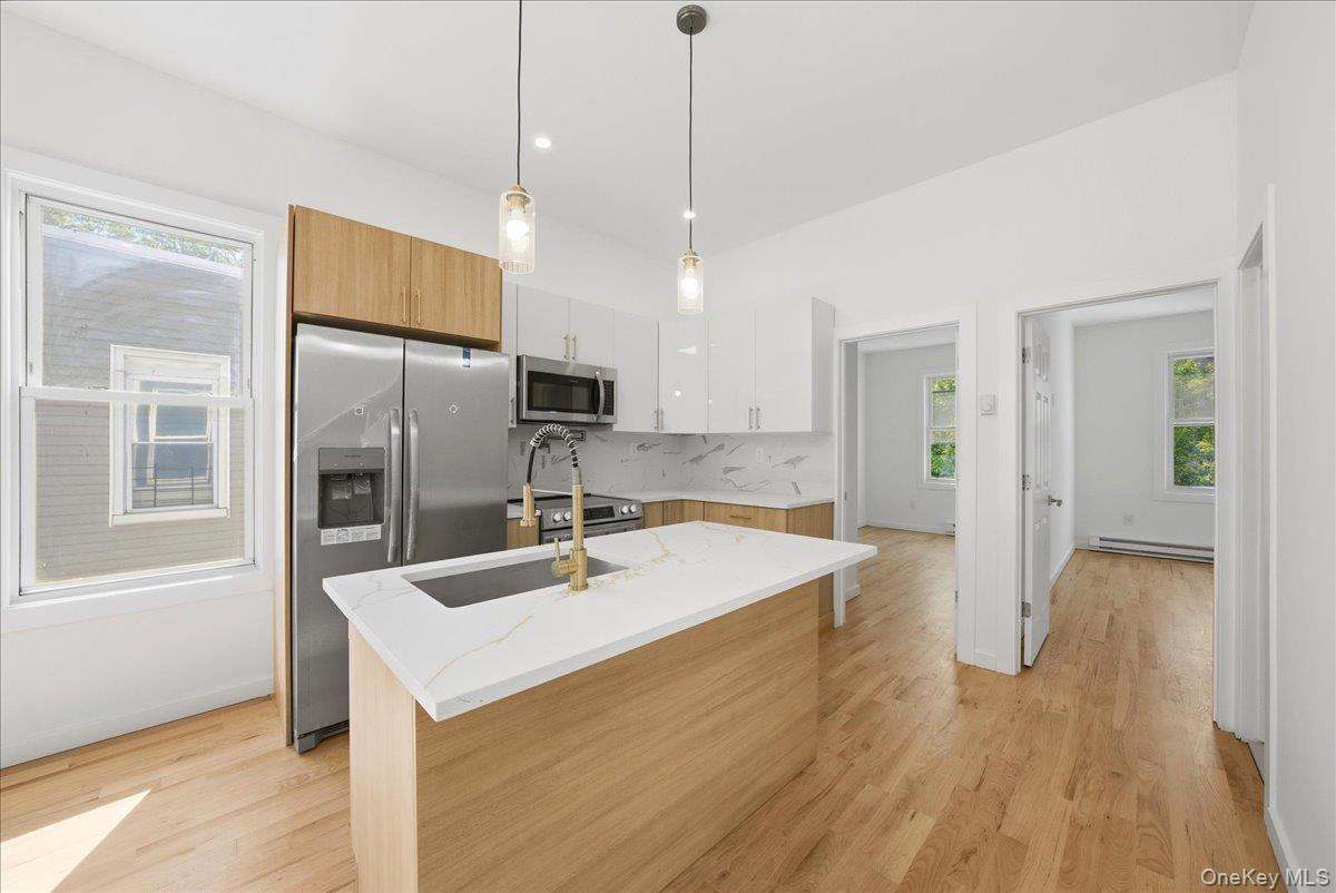 2407 Butler Place Bronx, NY 10461 - Photo 17 of 39