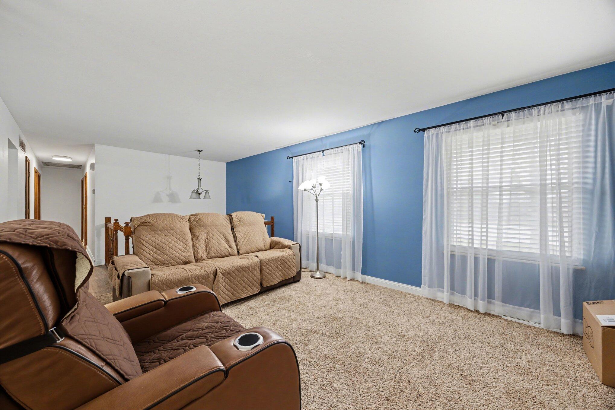 8380 Pleasant Valley Road Florence, KY 41042 - Photo 5 of 44
