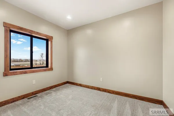 $465,000 | 2911 Hackamore Drive, St. Anthony, ID 83445