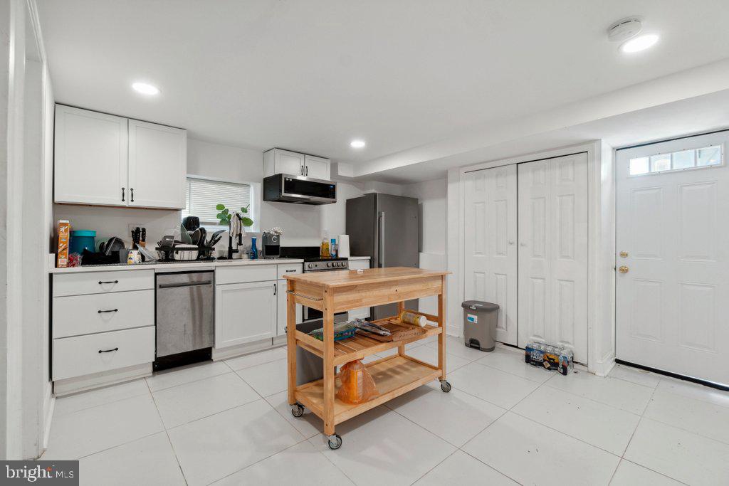 3000 North Calvert Street Baltimore, MD 21218 - Photo 10 of 45 Gallery Image 10