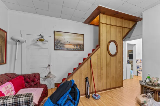 a view of livingroom with furniture and wooden floor