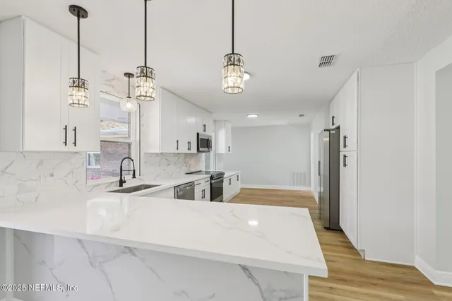 $599,900 | 12305 Del Rio Drive, Jacksonville, FL 32258