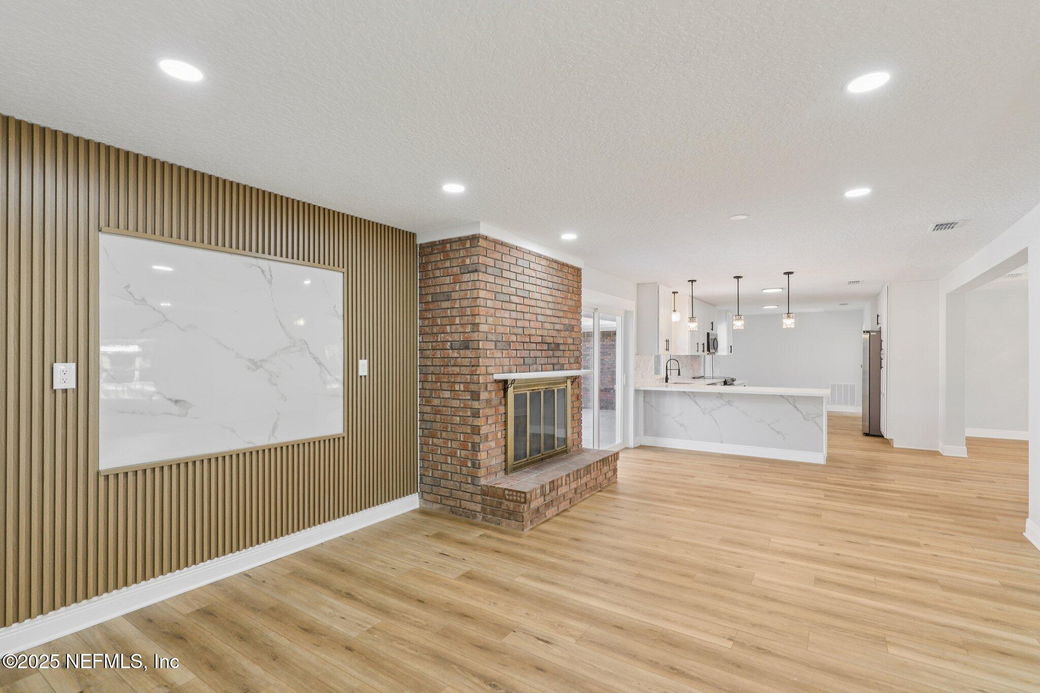 12305 Del Rio Drive Jacksonville, FL 32258 - Photo 24 of 75 Family Room 3rd View