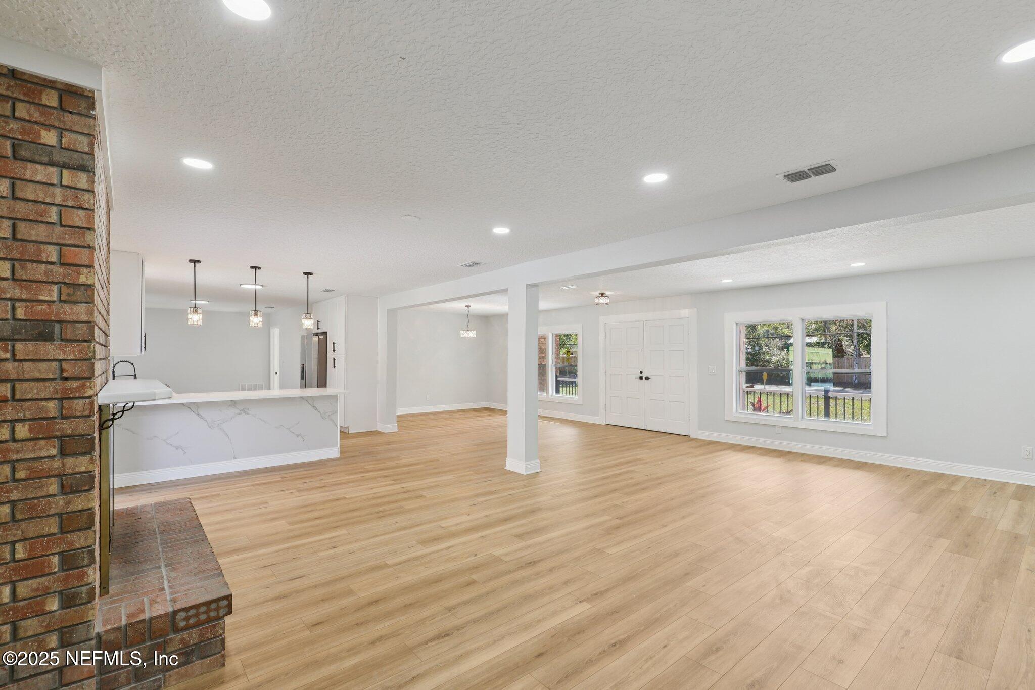 12305 Del Rio Drive Jacksonville, FL 32258 - Photo 25 of 75 Family Room 4th View