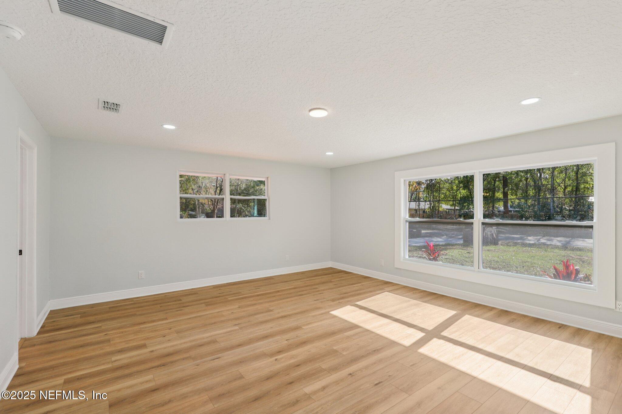 12305 Del Rio Drive Jacksonville, FL 32258 - Photo 30 of 75 Primary 4th View