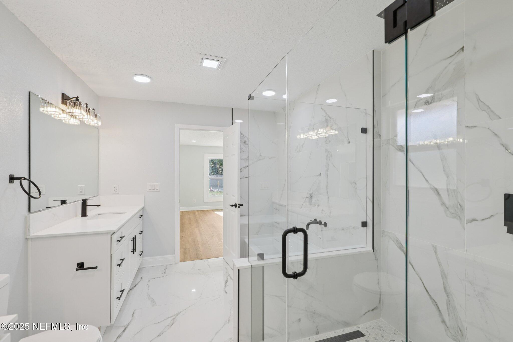 12305 Del Rio Drive Jacksonville, FL 32258 - Photo 32 of 75 Ensuite Bath 2nd View