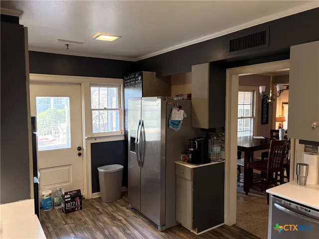 $400,000 | 1014 North Hunt Street, Cuero, TX 77954