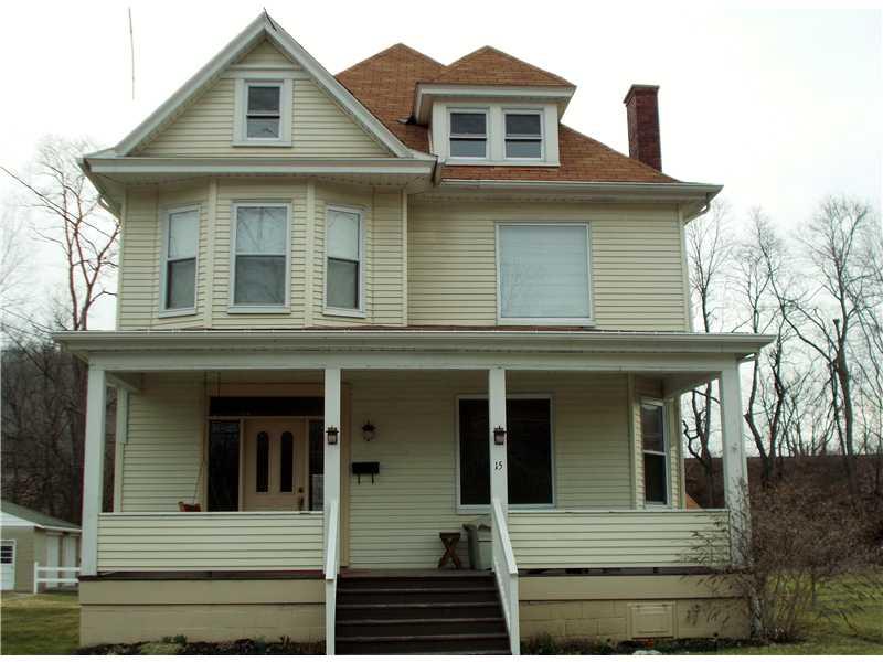 15 Riverside Drive Freeport, PA 16229 - Photo 1 of 25 Exterior Front.