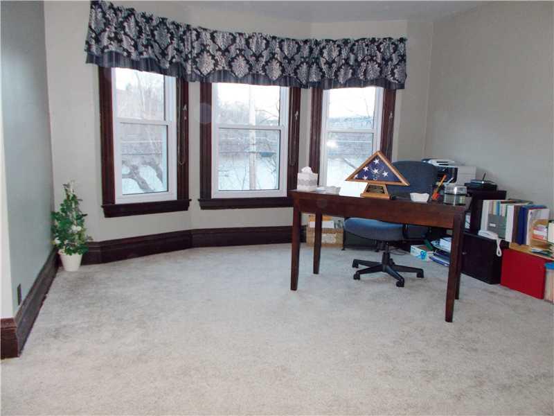 15 Riverside Drive Freeport, PA 16229 - Photo 17 of 25 Master Bedroom. The sitting room of the master bedroom also offers a great view of the river.