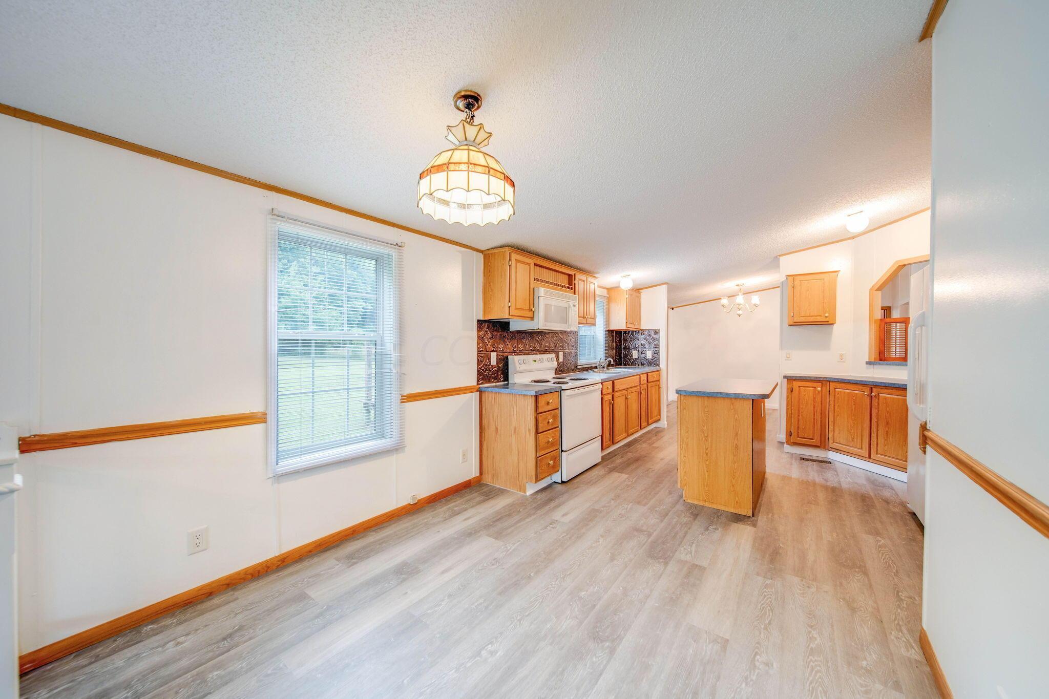 7351 State Rte 138 Frankfort, OH 45628 - Photo 17 of 56 20-web-or-mls-A7406293_4_5
