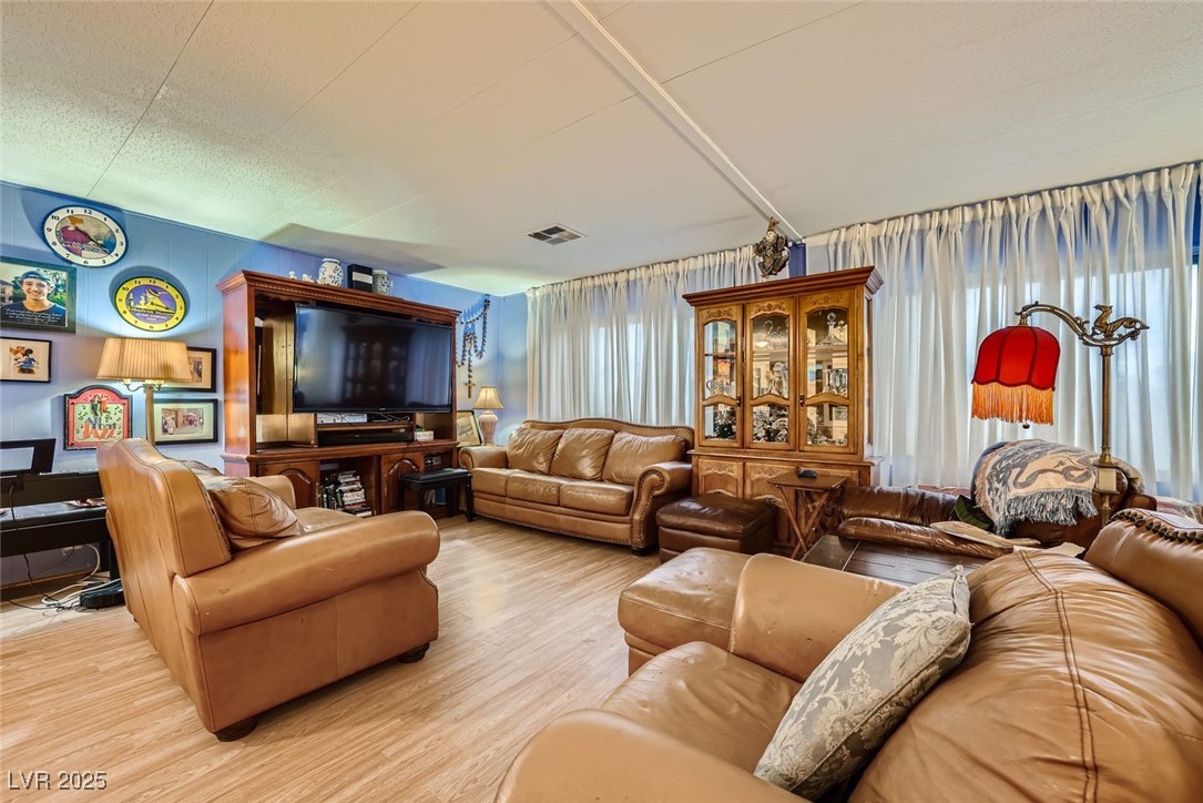 4536 West Warm Springs Road Las Vegas, NV 89118 - Photo 6 of 53