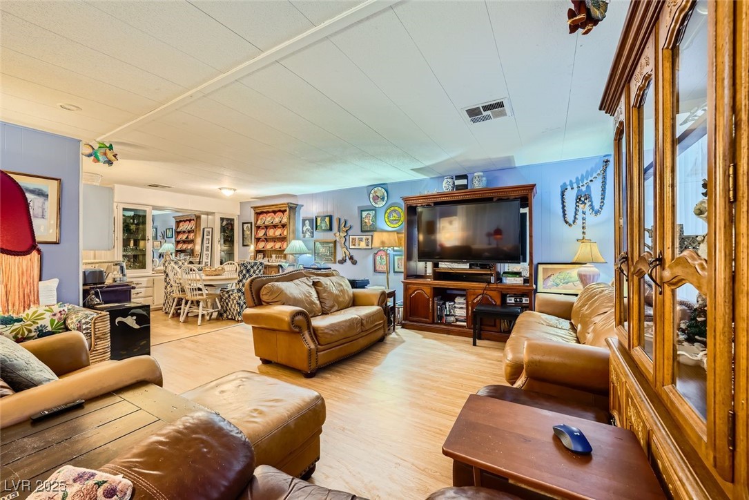 4536 West Warm Springs Road Las Vegas, NV 89118 - Photo 7 of 53