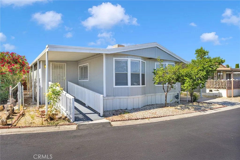 15252 Seneca Road, Unit 257 Victorville, CA 92392 - Photo 1 of 26