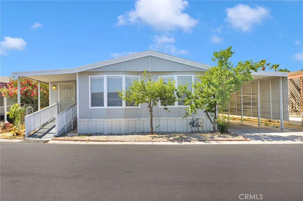 15252 Seneca Road, Unit 257 Victorville, CA 92392 - Photo 2 of 26