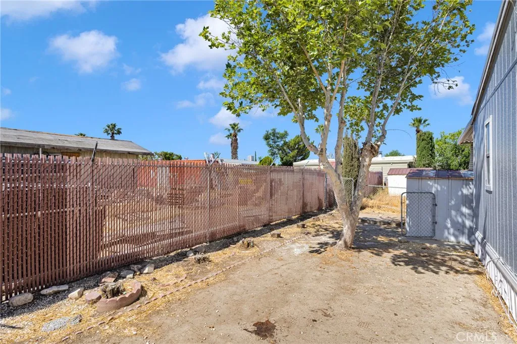 15252 Seneca Road, Unit 257 Victorville, CA 92392 - Photo 22 of 26