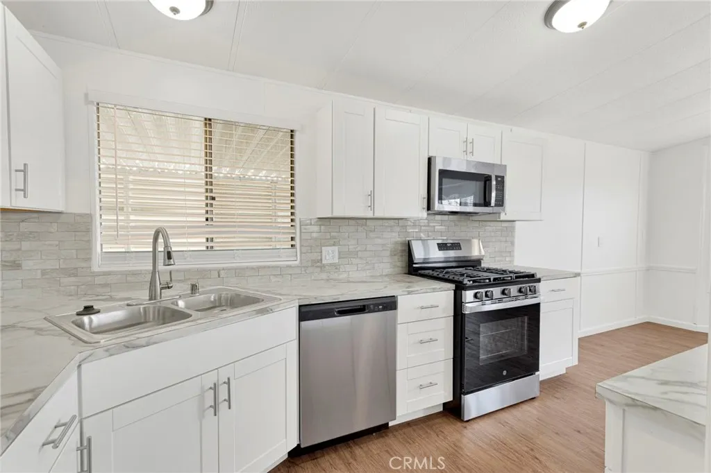 15252 Seneca Road, Unit 257 Victorville, CA 92392 - Photo 10 of 26