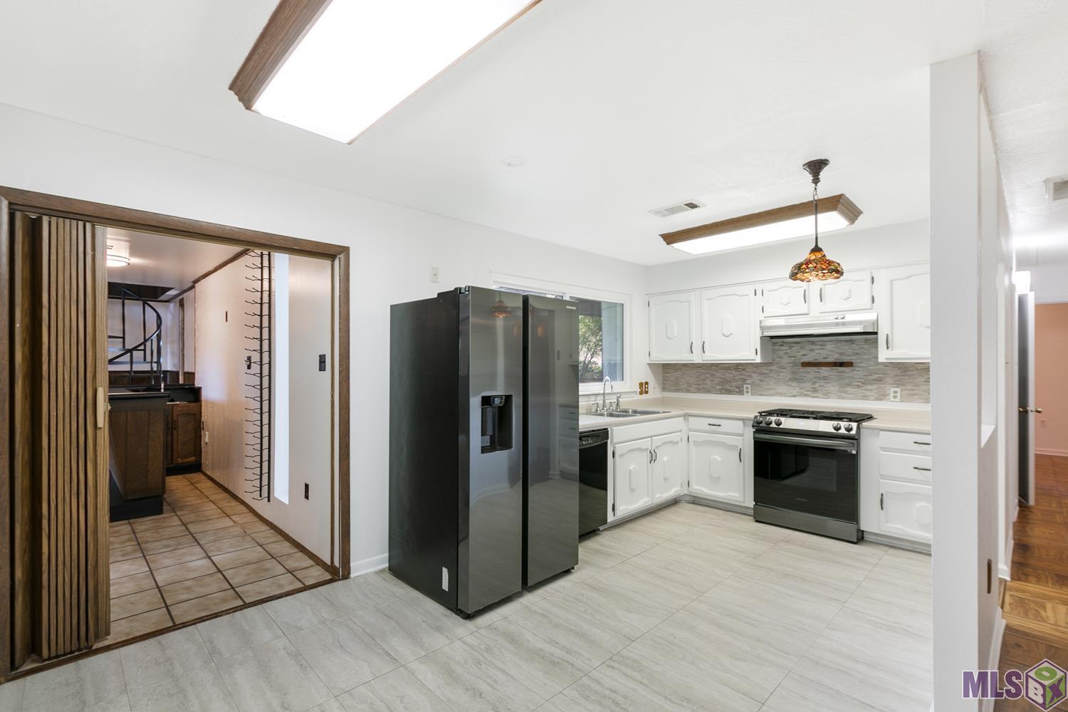 720 Rothmer Drive Baton Rouge, LA 70808 - Photo 3 of 25 Gallery Image 3
