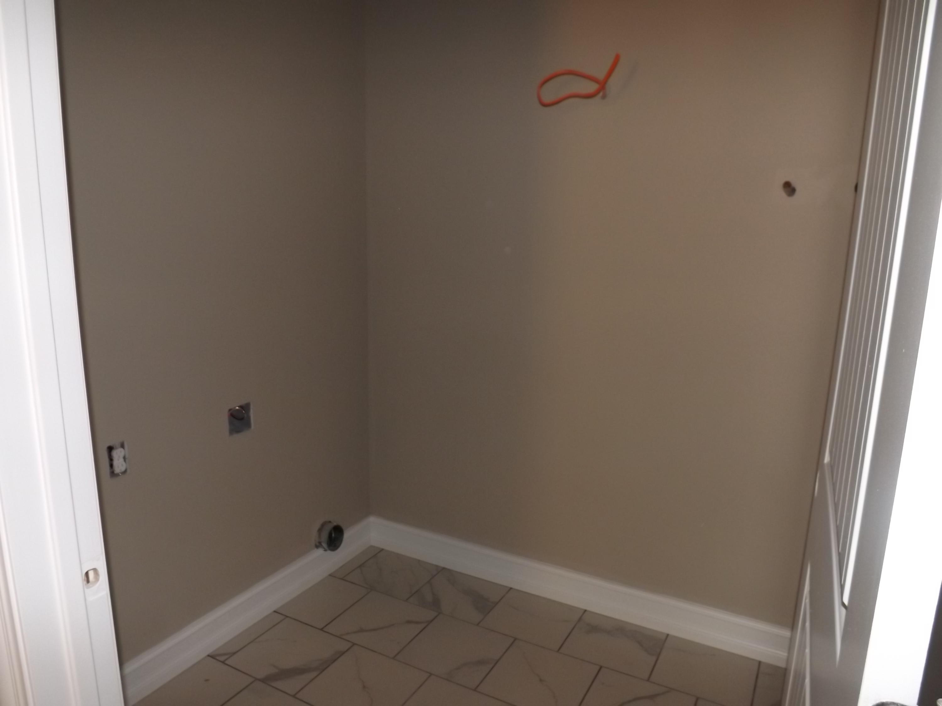 432 Cromwe Street Harrogate, TN 37752 - Photo 6 of 16 DSCF8996