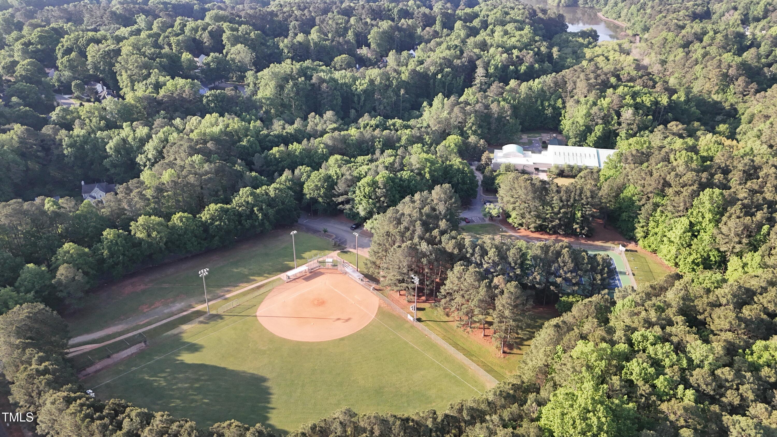 7401 Ray Road Raleigh, NC 27613 - Photo 14 of 19 DJI_20250501080852_0137_D